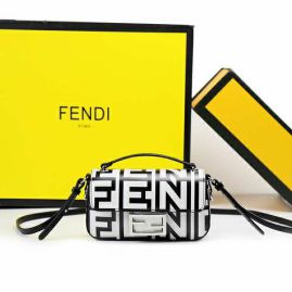 Picture of Fendi Lady Handbags _SKUfw152936602fw